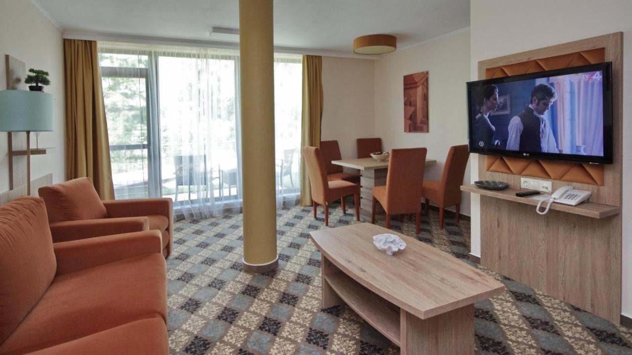 Wellness Hotel ยูลา ภายนอก รูปภาพ