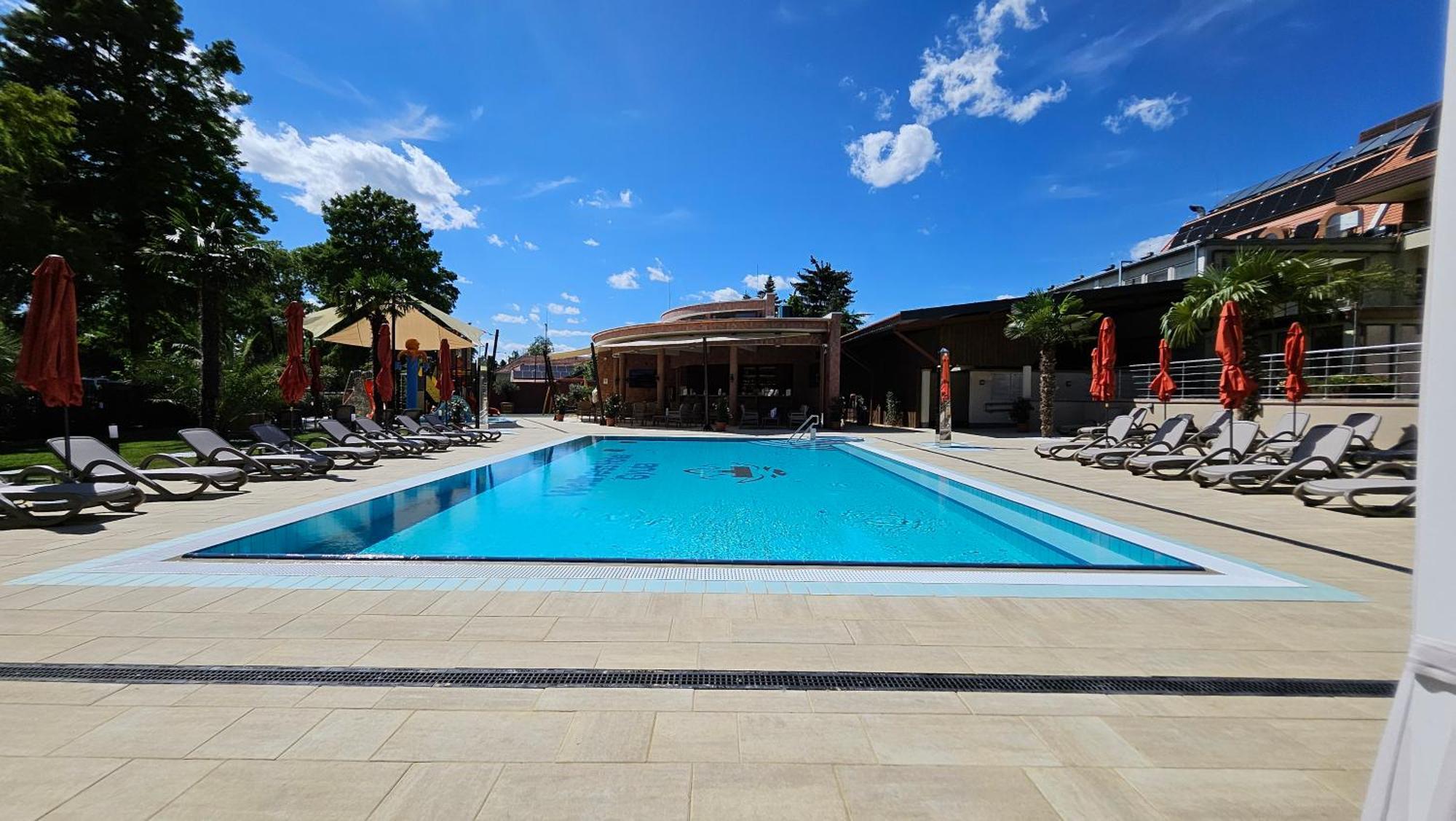 Wellness Hotel ยูลา ภายนอก รูปภาพ