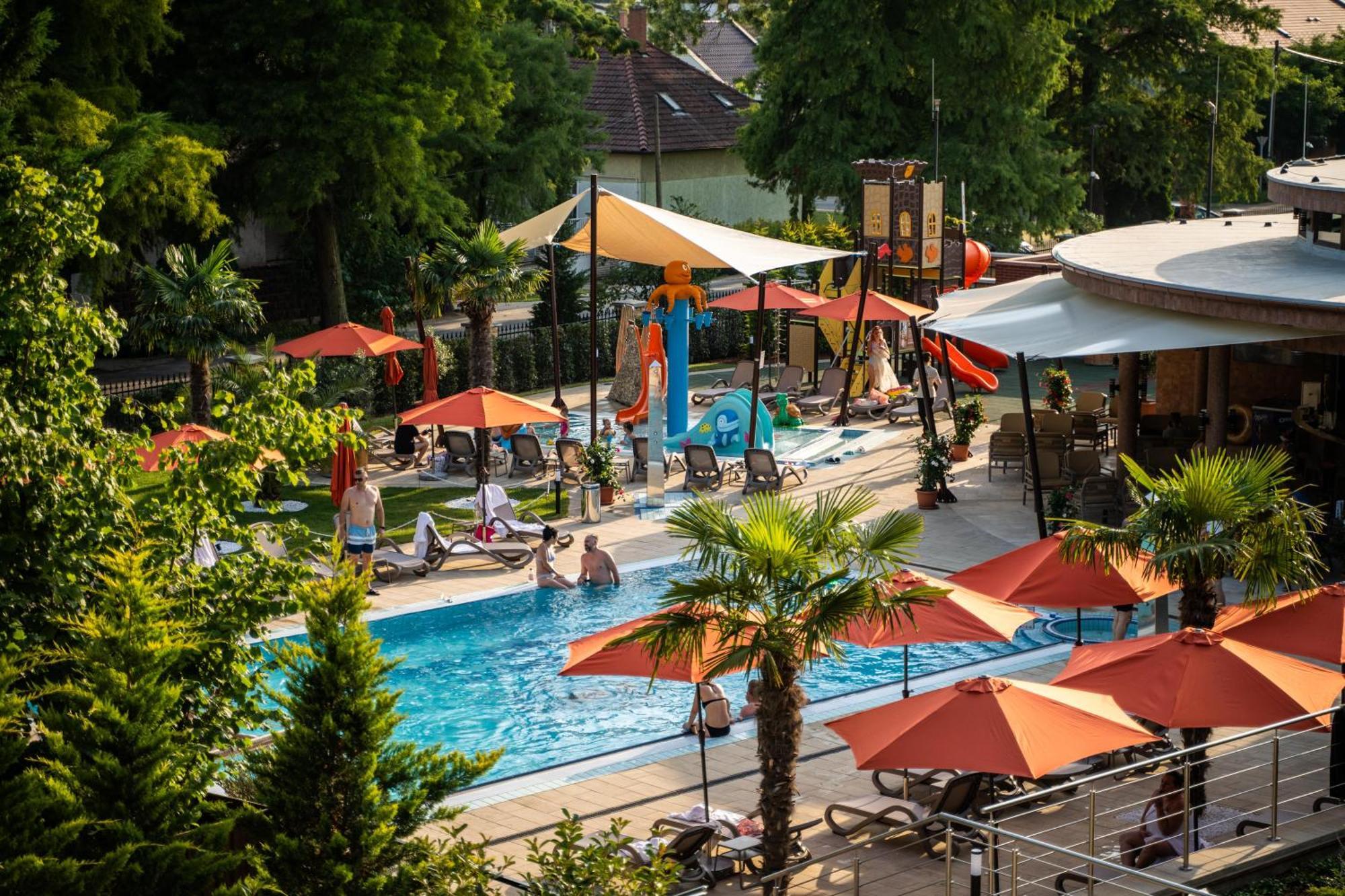 Wellness Hotel ยูลา ภายนอก รูปภาพ
