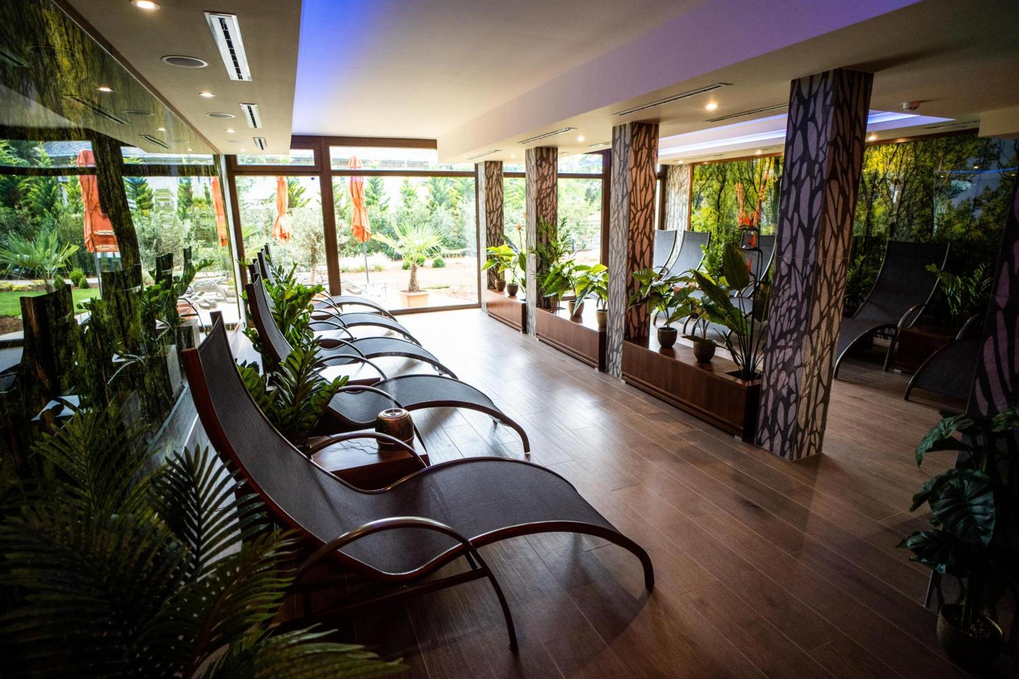 Wellness Hotel ยูลา ภายนอก รูปภาพ