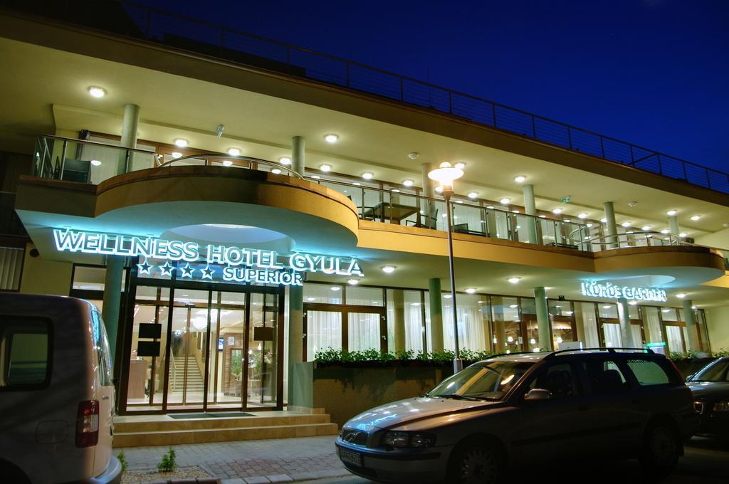 Wellness Hotel ยูลา ภายนอก รูปภาพ